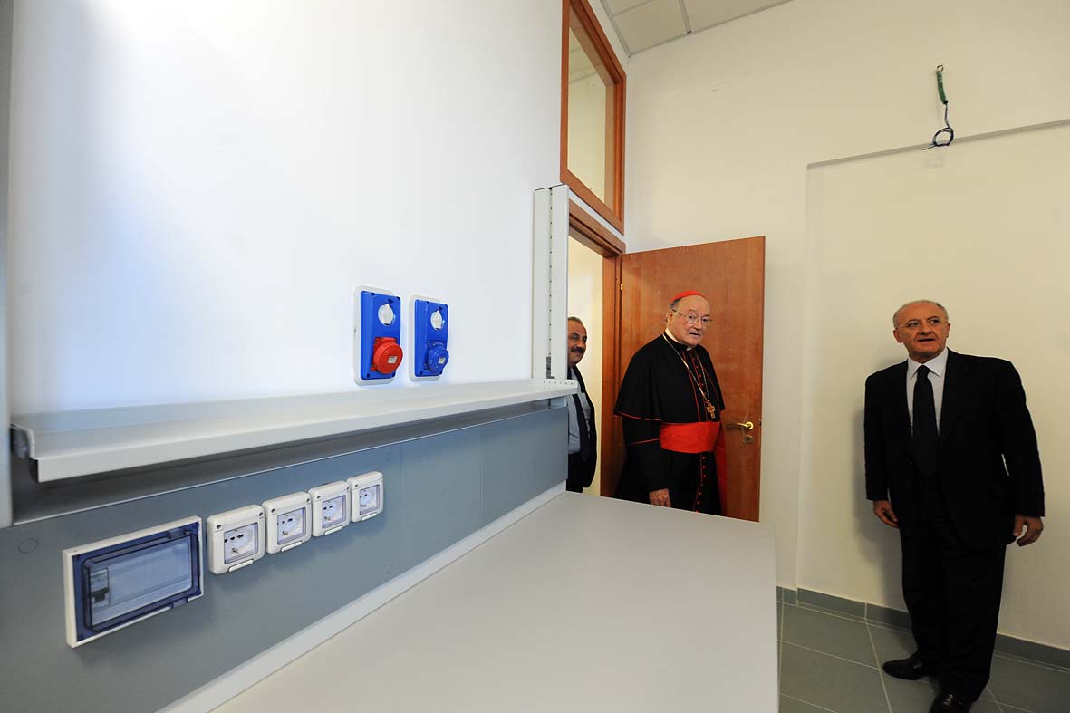 Inaugurato l'Istituto Europeo di Ricerche Biomediche