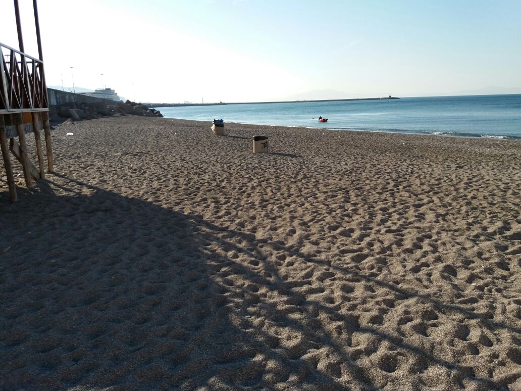 Pulizia spiagge cittadine