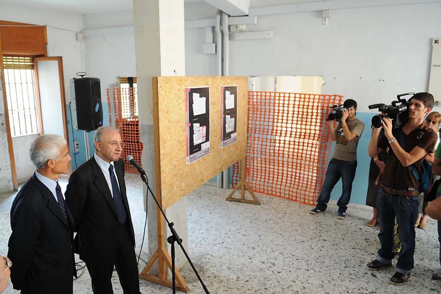 Il Sindaco di Salerno da' il via ai lavori per la realizzazione di un nuovo asilo nido comunale. Via Fusandola, giovedi' 2 luglio 2009