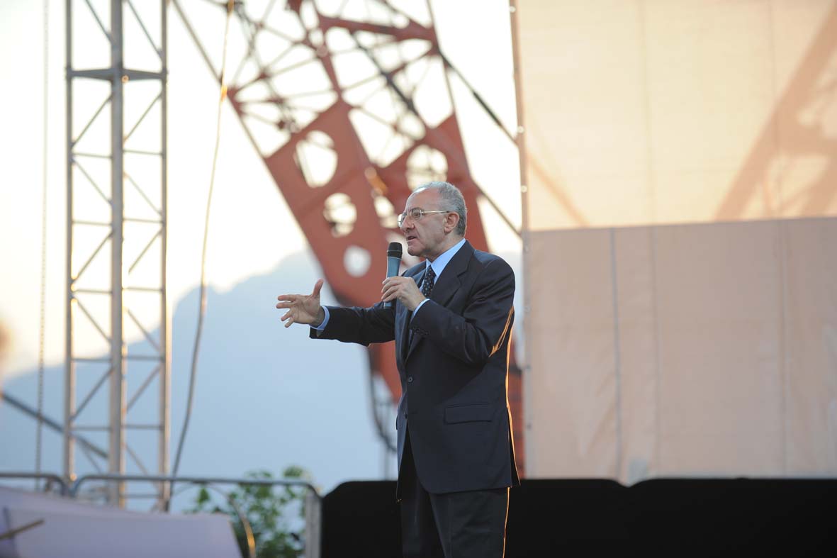 Marina d'Arechi Port Village. La cerimonia per l'apertura del cantiere. Salerno, 9 luglio 2010