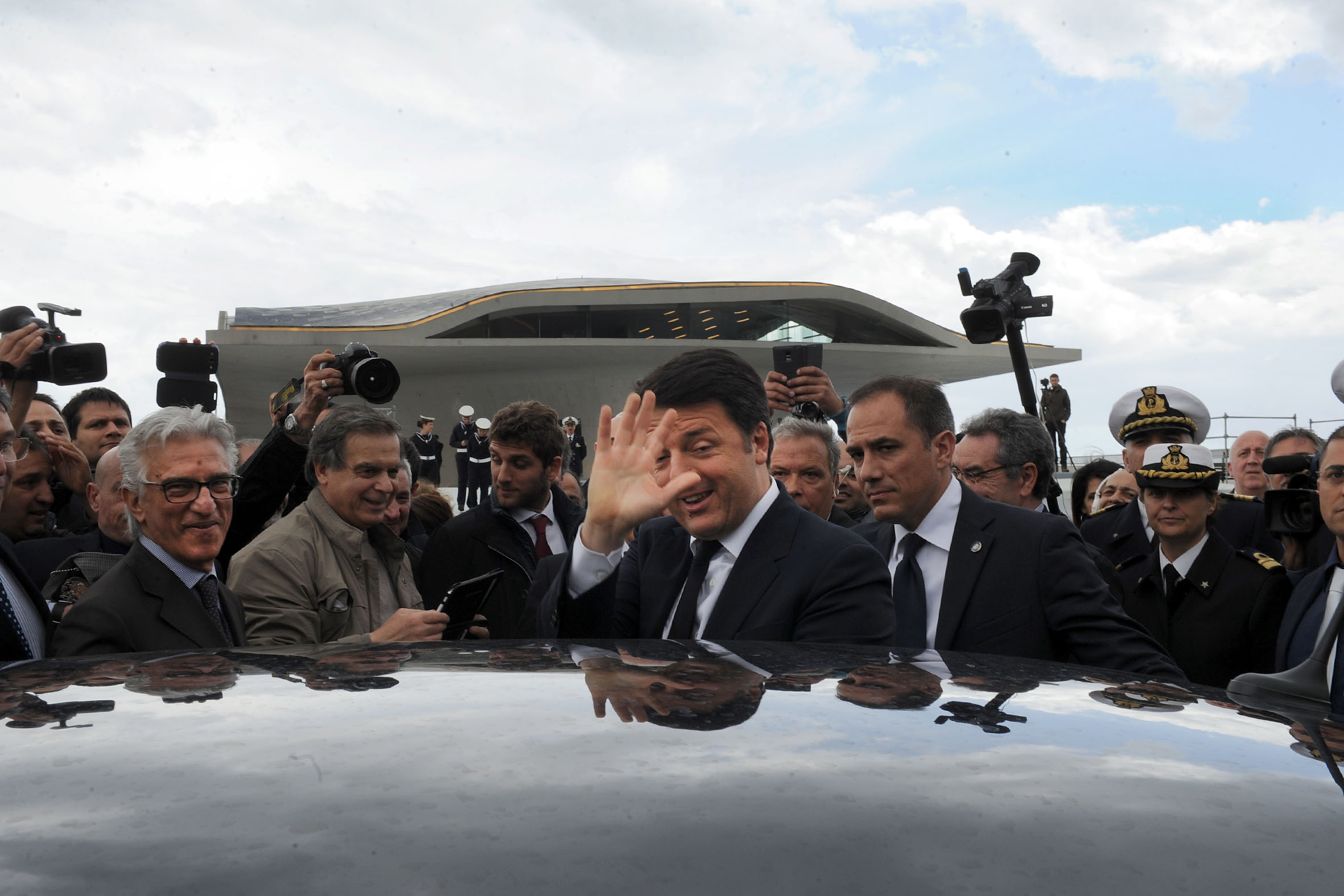 Il Premier Renzi visita la Stazione Marittima di Zaha Hadid