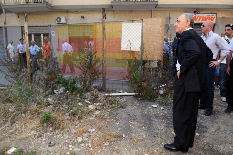 Via Galloppo - Quartiere Torrione: il Sindaco De Luca da' il via ai lavori di sistemazione viaria e di riqualificazione urbana. 13 Luglio 2009
