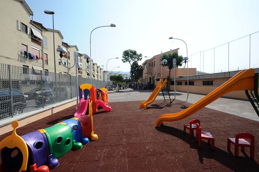 Con il Sindaco De Luca inaugurazione dell'Asilo Nido di Via D'Allora. Salerno, 17 Settembre 2011.