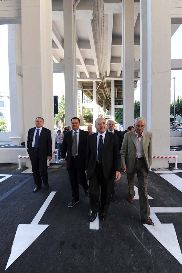 Via Calenda, via Cavallo, via Trucillo: il Sindaco De Luca inaugura i nuovi parcheggi. 18 settembre 2009