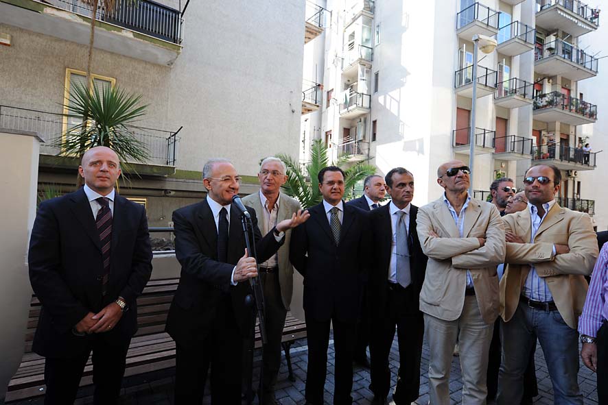 Via Calenda, via Cavallo, via Trucillo: il Sindaco De Luca inaugura i nuovi parcheggi. 18 settembre 2009