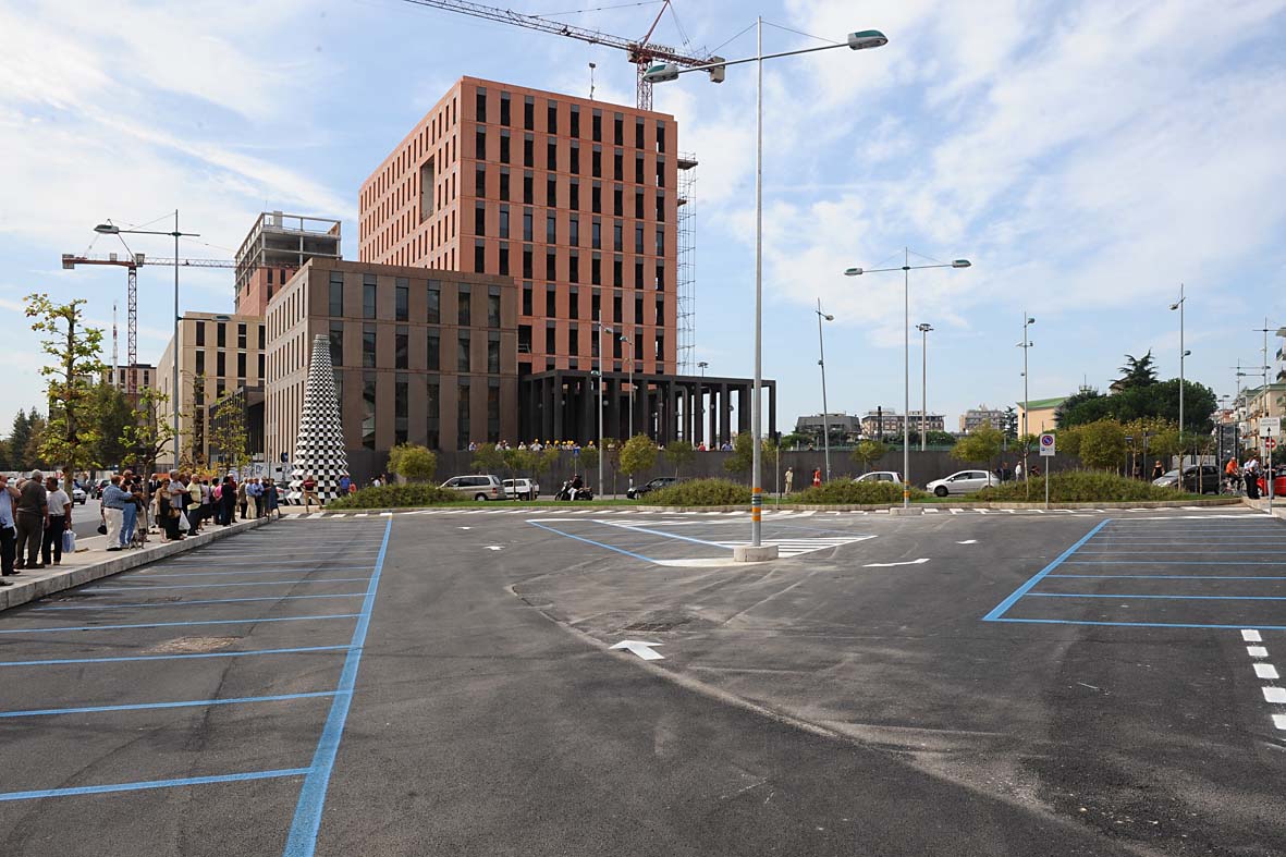 Visita al cantiere della Cittadella Giudiziaria e inaugurazione del parcheggio. Salerno, 18 settembre 2010