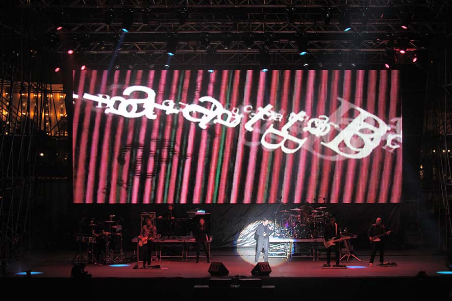 Capodanno in piazza a Salerno. Piazza della Liberta', 31 dicembre 2009