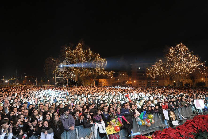 Capodanno in piazza a Salerno. Piazza della Liberta', 31 dicembre 2009