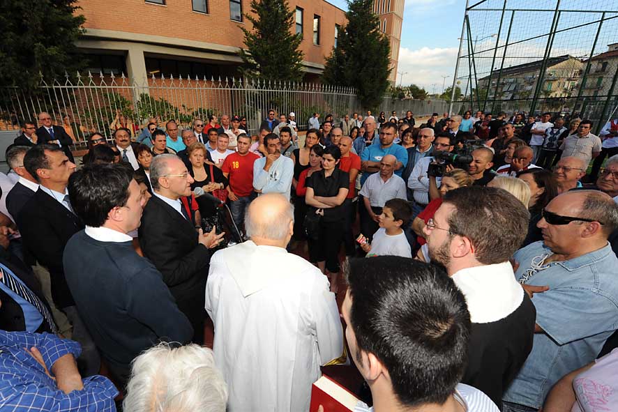 Mariconda, 3 giugno 2009: Inaugurazione nuovo campo sportivo con il Sindaco De Luca