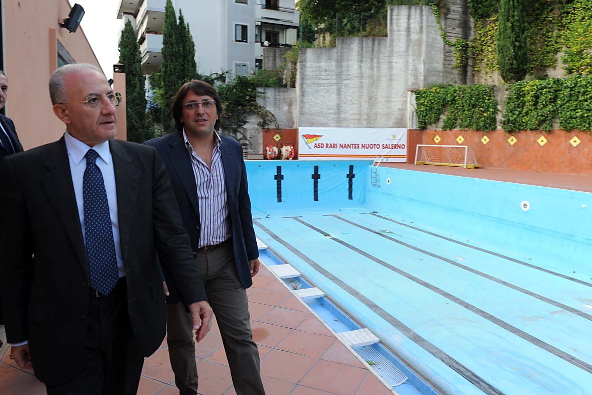Al via i lavori di copertura della Piscina Nicodemi. Salerno, 16 settembre 2010