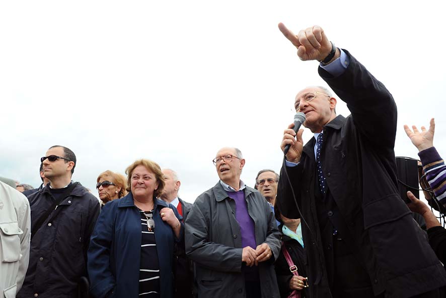 Con il Sindaco di Salerno Vincenzo De Luca Porte aperte nel cantiere di  Piazza della Liberta', 1 maggio 2011