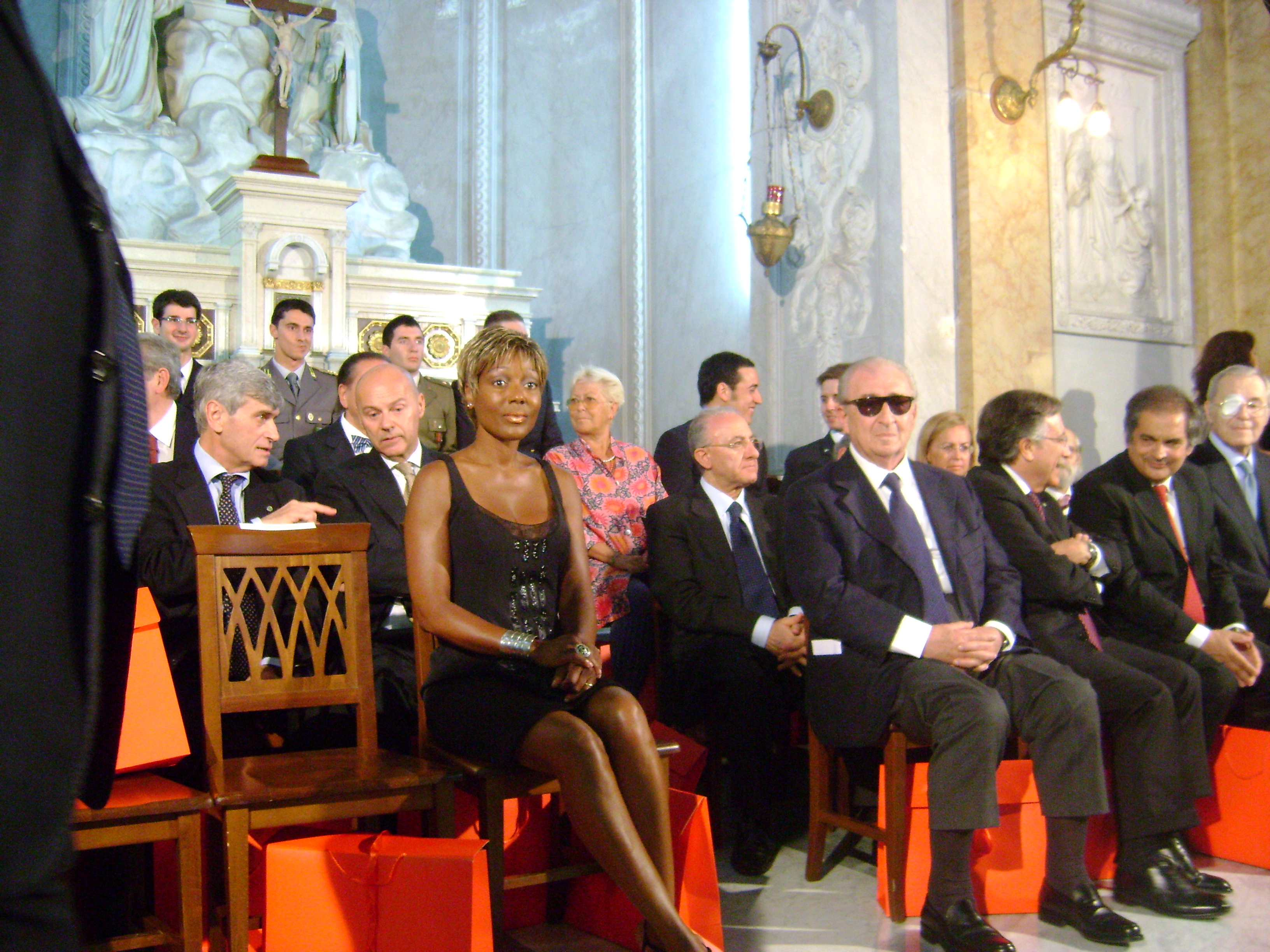 Napoli, 23 maggio 2009: Assegnato al Sindaco di Salerno Vincenzo De Luca il Premio Sebetia per Legalit., Ambiente, Sicurezza