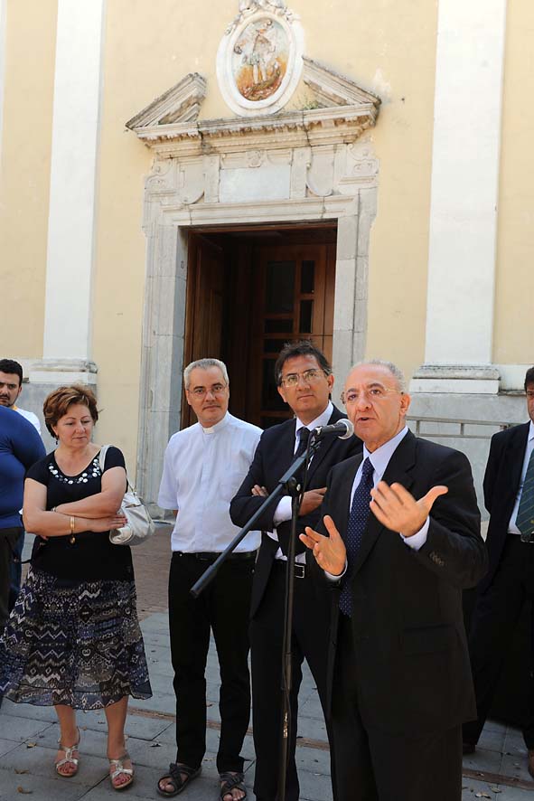 Inizio dei lavori per la realizzazione di 47 alloggi a Rufoli di Ogliara, Salerno 8 luglio 2010