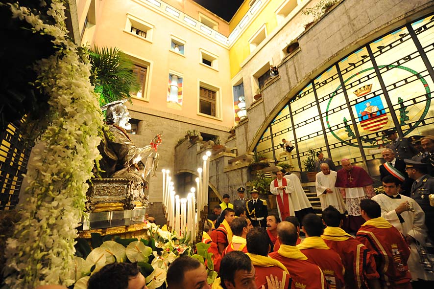 La Processione Solenne in onore di San Matteo. 21 Settembre 2009