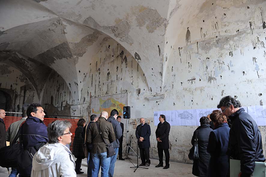 Al via i lavori per il recupero del Convento di San Nicola della Palma con il Sindaco De Luca. Salerno, 9 novembre 2010
