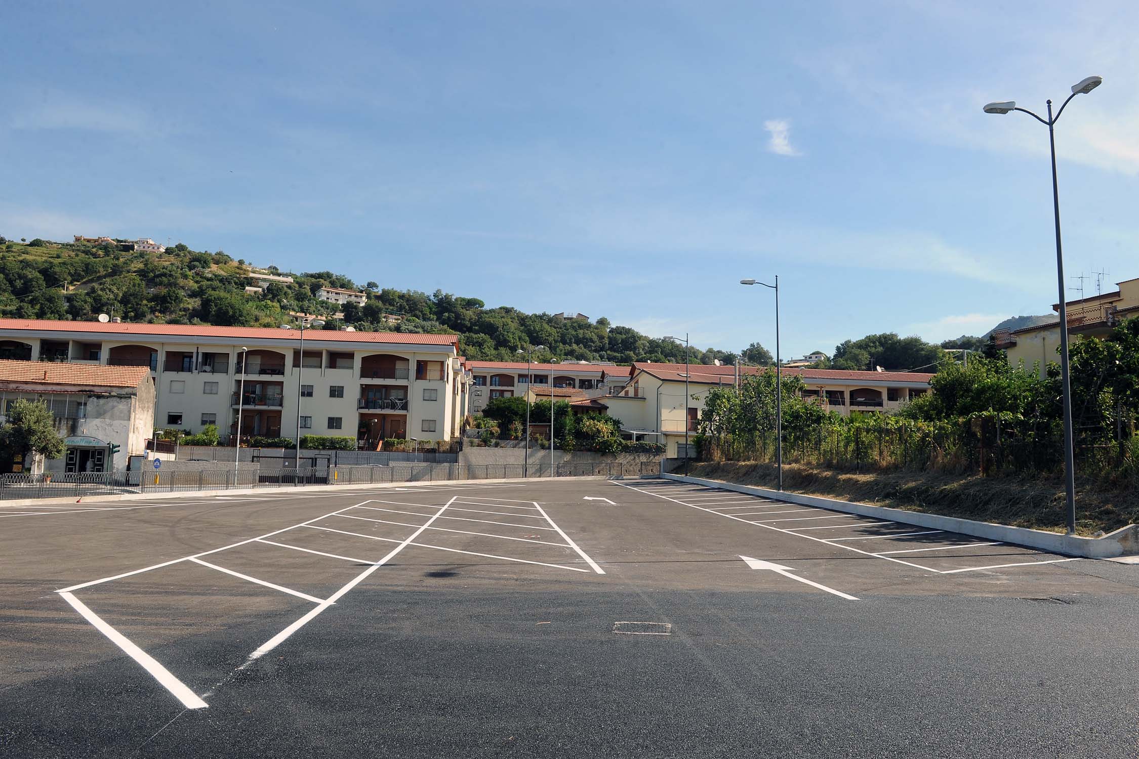 Il Sindaco De Luca inaugura un nuovo parcheggio a Sant'Eustachio. Salerno, 2 settembre 2010