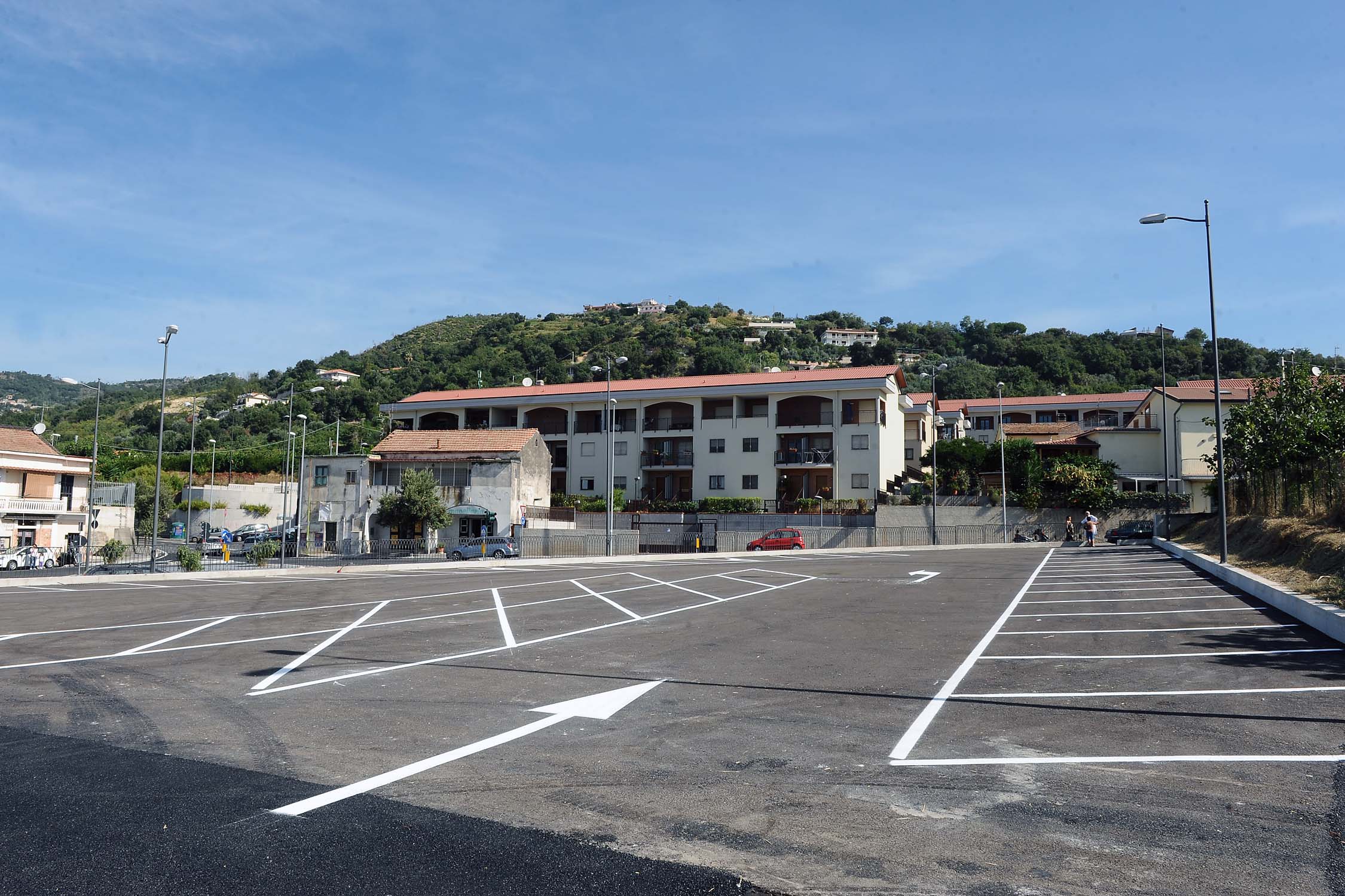 Il Sindaco De Luca inaugura un nuovo parcheggio a Sant'Eustachio. Salerno, 2 settembre 2010