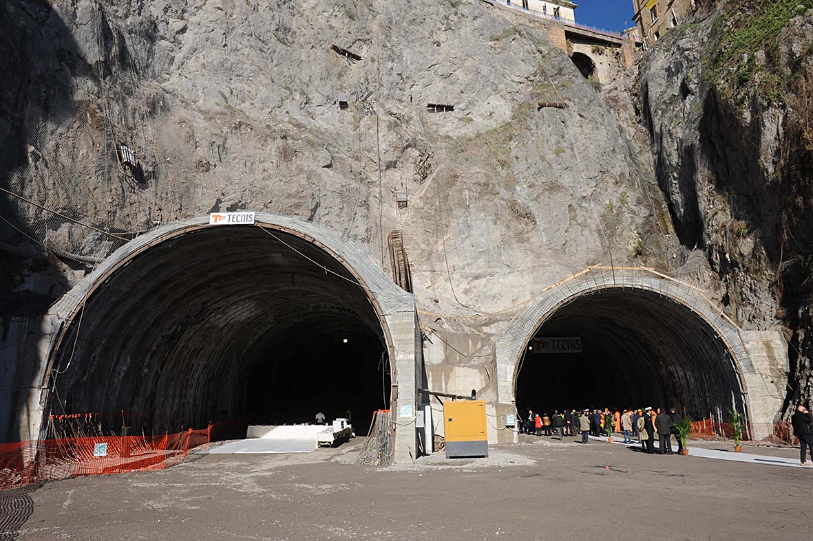 Celebrazione religiosa in occasione di Santa Barbara al cantiere di Porta Ovest