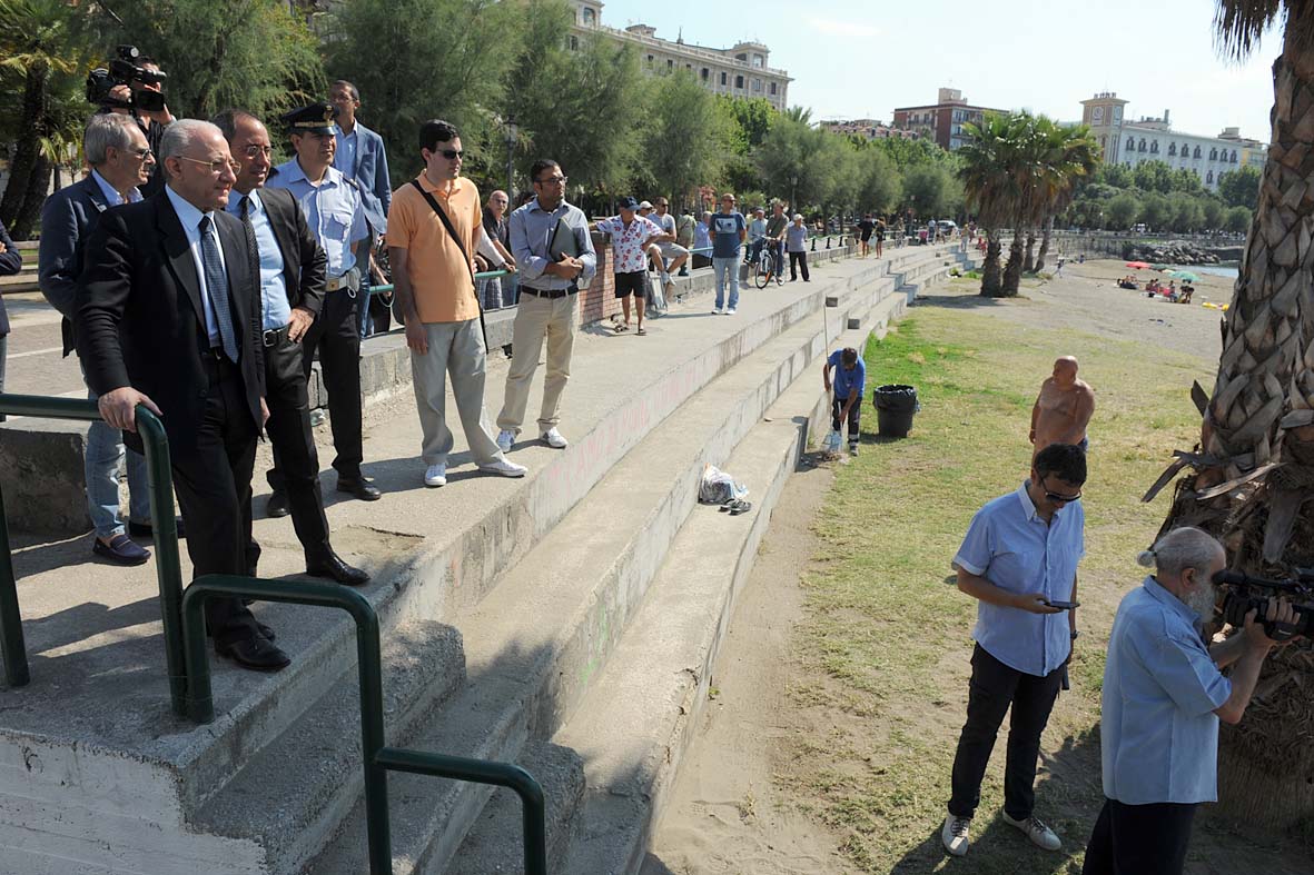 Partono i lavori alla spiaggia Santa Teresa