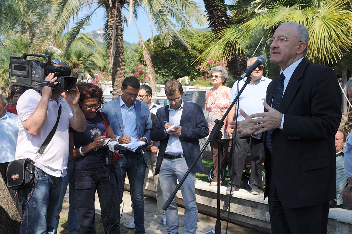 Partono i lavori alla spiaggia Santa Teresa