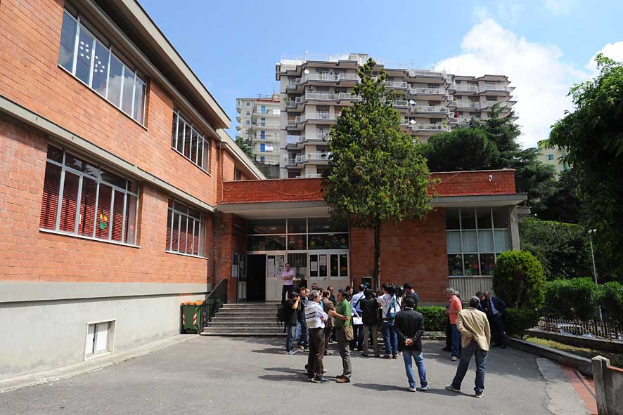 Via Calenda, 4 giugno 2009: Inizio lavori adeguamento sismico-strutturale scuola materna-elementare Buonocore