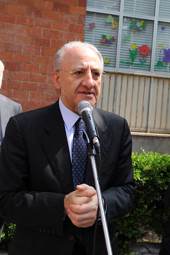 Via Calenda, 4 giugno 2009: Inizio lavori adeguamento sismico-strutturale scuola materna-elementare Buonocore